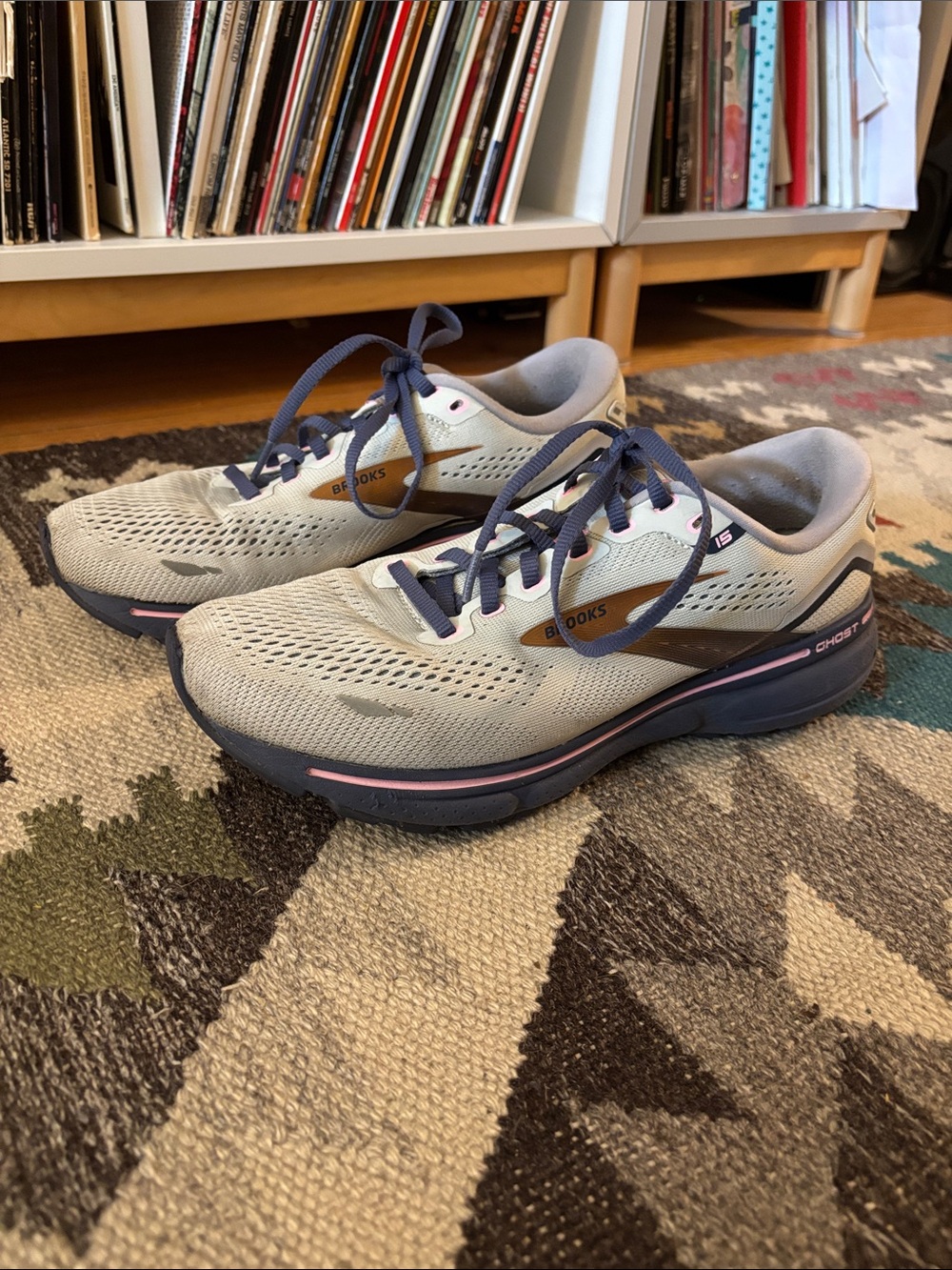 Brooks Women’s Ghost 15 Running Shoes